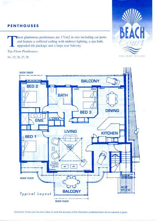 At Beach Court Holiday Villas Airlie Beach Room photo